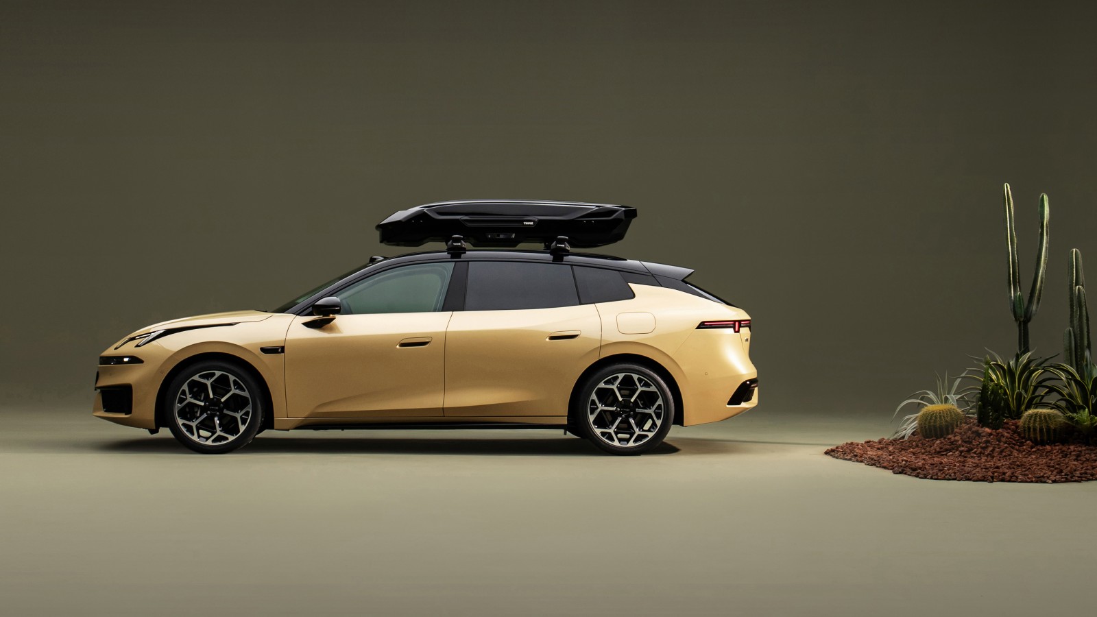 Lynk & Co Goes Long-Roof With a Chatty Dashboard Sidekick in Its First Wagon